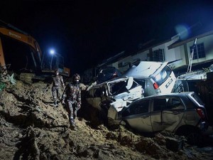 Hujan Deras Tak Biasa Picu Longsor di Malaysia, 4 Orang Tewas