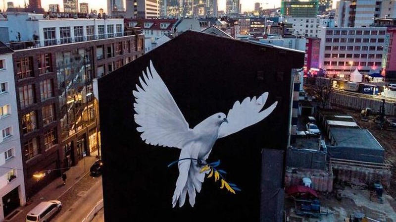 Deretan Mural Dukungan untuk Ukraina dari Berbagai Penjuru Dunia