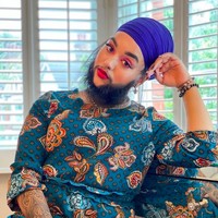 “Aku panseksual. Tidak peduli apa seksualitas atau gendermu, aku mencintaimu apa adanya dirimu,” jelasnya, seperti dikutip dari Mirror. Foto: Instagram