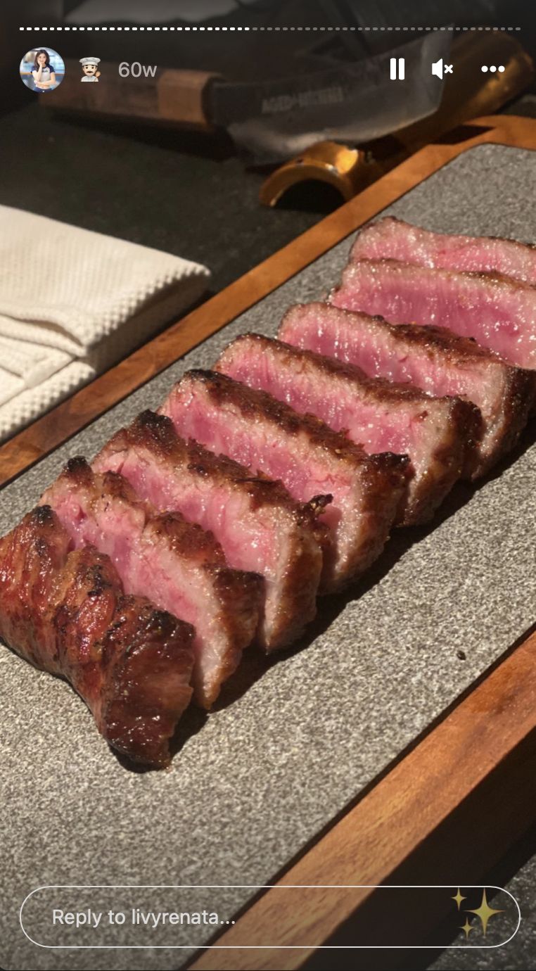 Livy Renata Doyan Hotpot hingga Steak, Ini 7 Tempat Makan Pilihannya
