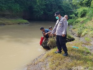 Pria di Probolinggo Hilang Terseret Arus Sungai Saat Buang Hajat