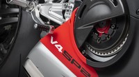 Ducati Panigale V4 SP2 ini masih mengusung mesin yang sama seperti V4S 2022 dengan kapasitas 1.103 cc, mesin yang mampu mengantarkan tenaga hingga 212 bhp. (Ducati/Motorcyclenews)