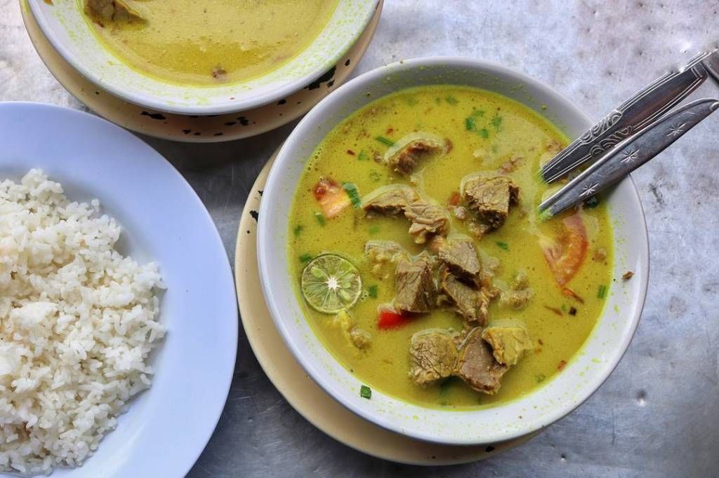 Slurpp! Ini 5 Soto Kuning Legendaris di Bogor Buat Hangatkan Perut
