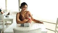 Chantiq Schagerl dikenal sebagai pemeran Delisa dalam film Hafalan Sholat Delisa. Lama tak terdengar, kini ia kembali memainkan peran di series Suami-suami Masa Kini. Foto: Instagram @cha_schagerl