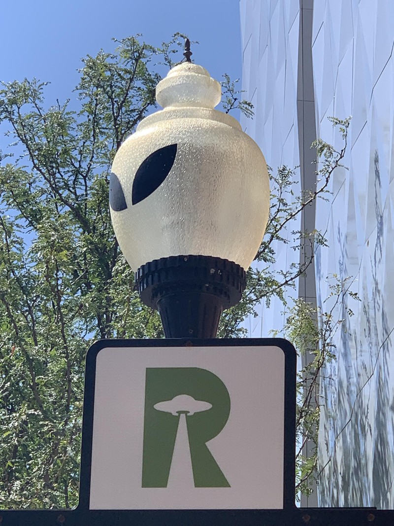 Fotoinet desain produk yang unik