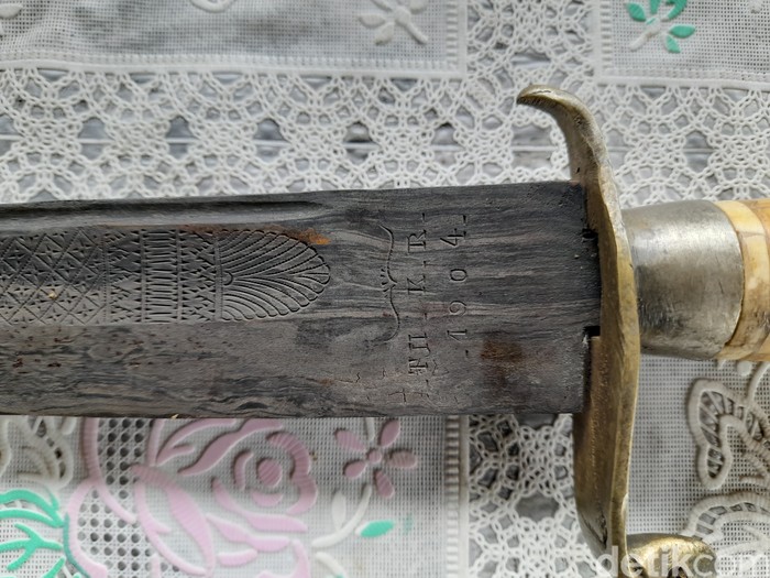 Golok Cikeruh yang menjadi salah satu koleksi Museum Prabu Geusan Ulun di Kabupaten Sumedang