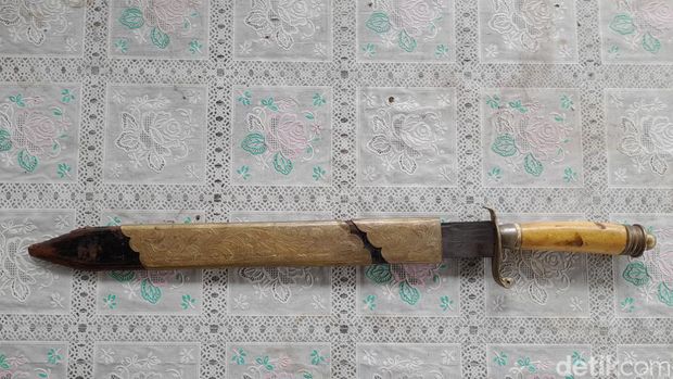 Golok Cikeruh yang menjadi salah satu koleksi Museum Prabu Geusan Ulun di Kabupaten Sumedang