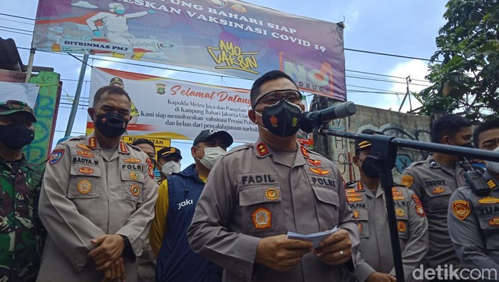 Kapolda Metro Irjen Fadil Imran Bakal Bangun Pos Polisi di Kampung Bahari (Nahda/detikcom)