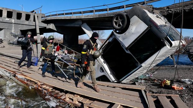 Ledakan di Kiev, Ibu Kota Ukraina. (REUTERS/SERHII NUZHNENKO)
