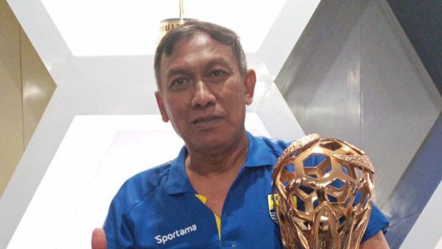 Legenda Persib Asep Sumantri.