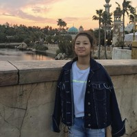 Cornelia Agatha pun mengutarakan rasa bangganya pada Makayla lewat akun Instagram. “Unique, multitalented, a good problem solver, and brave girl! Proud of u baby luv…..” tulisnya sebagai caption. Foto: dok. Instagram @fabuloustwins