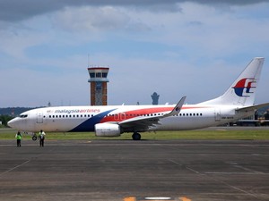 Muncul Usulan Larangan Menyajikan Alkohol di Penerbangan Malaysia Airlines