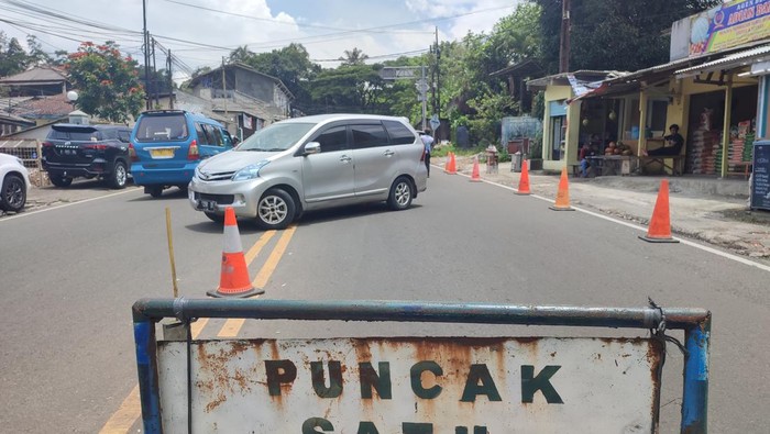 One way menuju Jakarta dari arah Puncak (Rizki-detikcom)