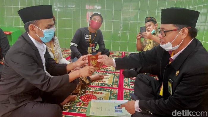 Pernikahan di musala lapas IIB Purwakarta