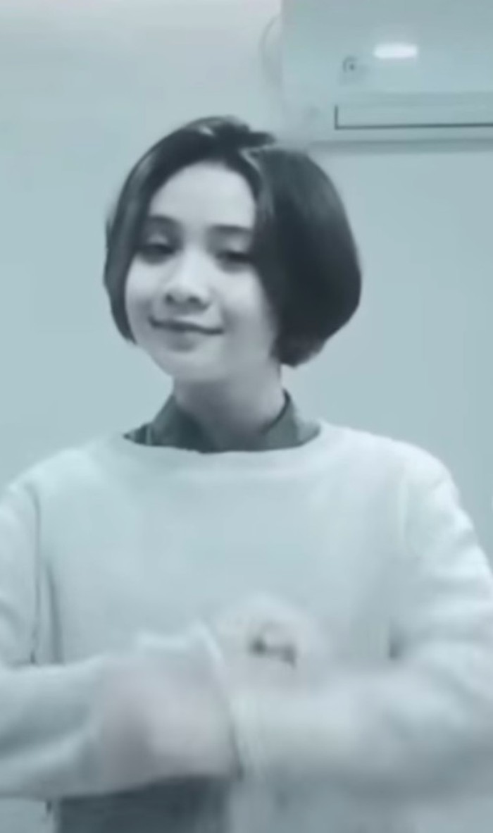 Wanita Mirip Nagita Slavina