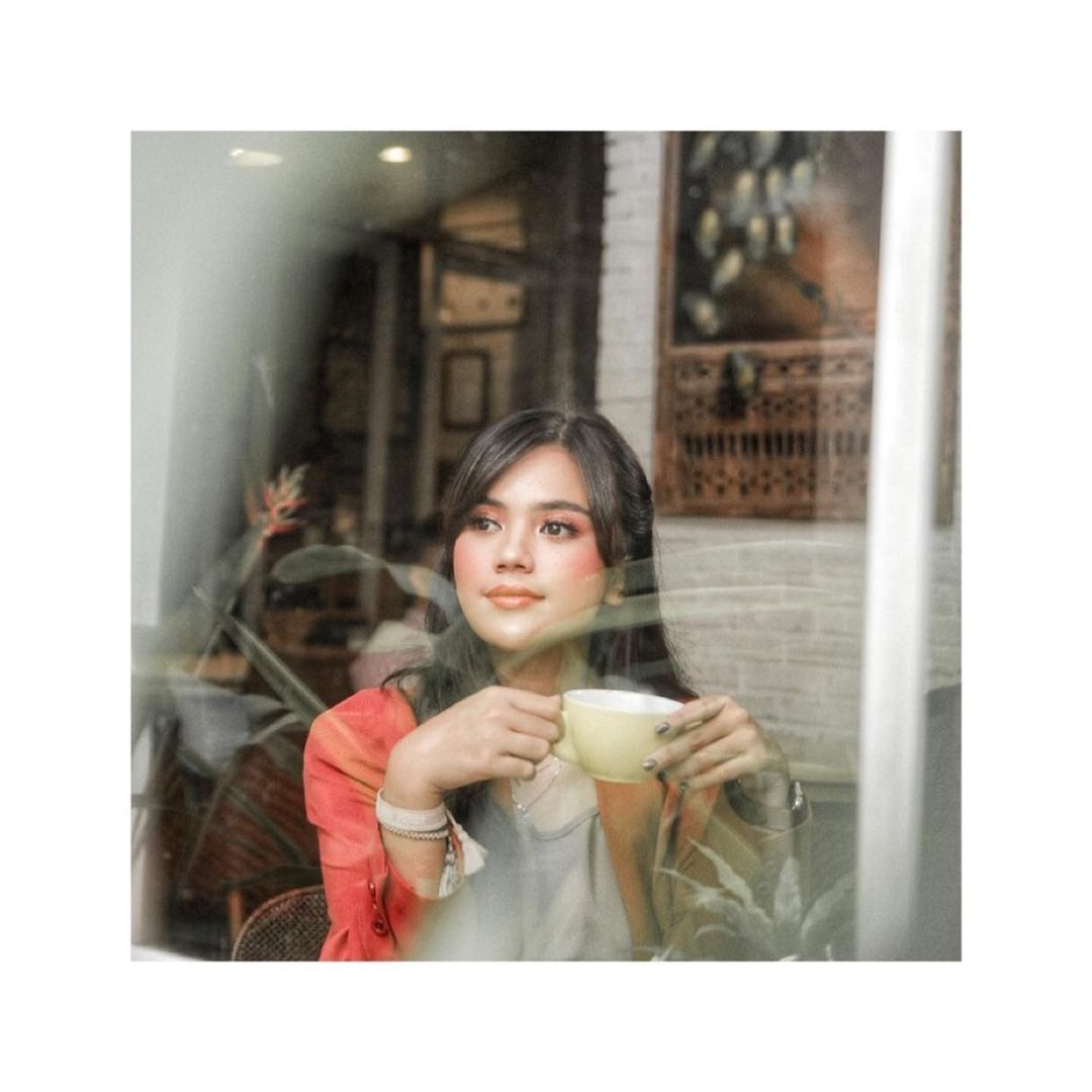 Audi Marissa & Anthony Xie Romantis Saat Makan Bareng