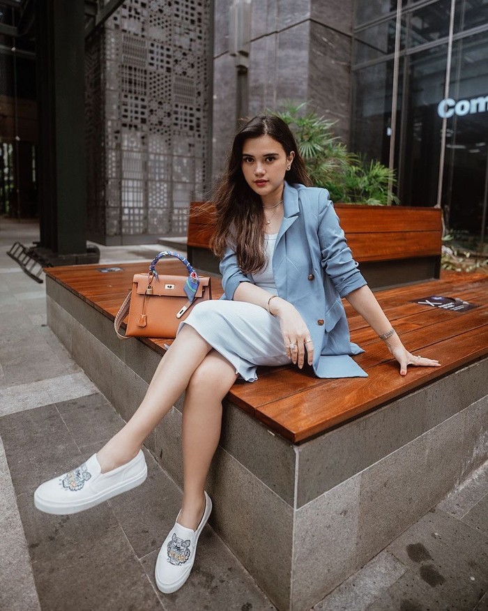 Audi Marissa Audi Marissa & Anthony Xie Romantis Saat Makan Bareng