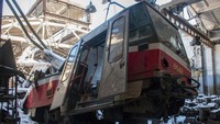 Depo trem di Kharkiv, Ukraina, jadi sasaran penembakan dalam invasi Rusia ke Ukraina.