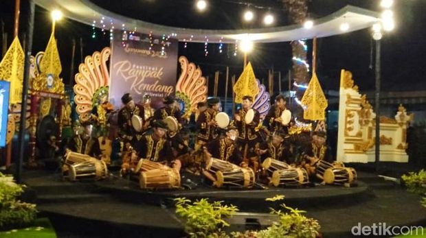 Festival rampak kendang Banyuwangi