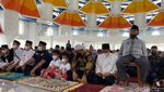 Masjid  Ini Istimewa Kubahnya, View-nya Juga Sip Mepet Pantai Losari