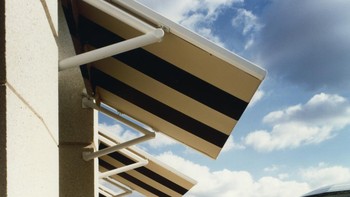 Sekarang kantor pusat Apple berada di Apple Park yang desain eksteriornya mirip seperti UFO. Foto: a3 Workplace Strategies