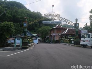 Peziarah di Makam Raja Imogiri Curhat Mahal, Keraton Jogja Bakal Selidiki