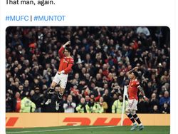 Ronaldo Dipuja Netizen, Maguire Kena Damprat
