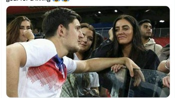 Hello cantik, namaku Maguire dan saya mencetak gol bunuh diri untuk mencari nafkah, canda akun ini. Foto: Twitter