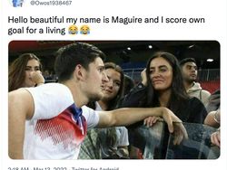 Ronaldo Dipuja Netizen, Maguire Kena Damprat