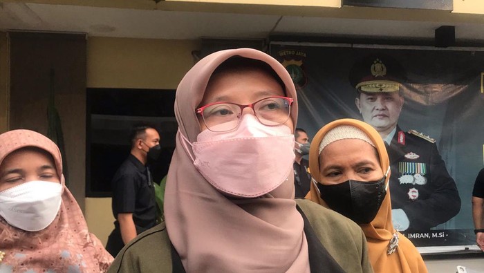 Kepala Dinas Pemberdayaan Perempuan dan Perlindungan Anak, Pengendalian Penduduk dan Keluarga Berencana Kota Depok Nessi Annisa Handari.