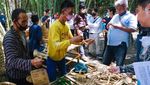 Pasar Papringan Temanggung, Bayarnya Pakai Keping Bambu