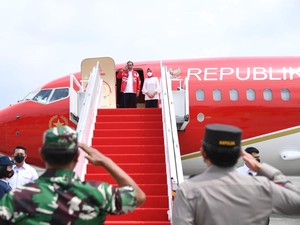 Jokowi Bertolak ke Kaltim untuk Kemah di IKN