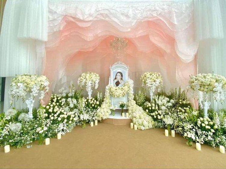 Upacara Pemakaman Tangmo Nida yang Kematiannya Dinilai Janggal