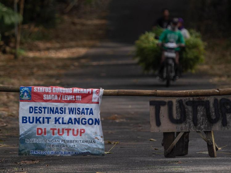 Wisata Lereng Gunung Merapi Ditutup