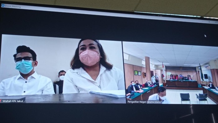 Adam Deni jalani sidang virtual
