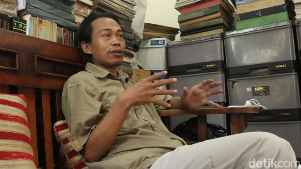 Atep Kurnia.
