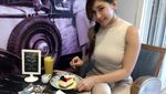 Baby Margaretha Lebih Suka Makanan Sehat dan Kopi yang Diracik Sendiri