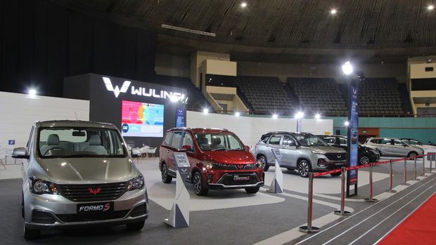 Booth Wuling di Jakarta Auto Week 2022
