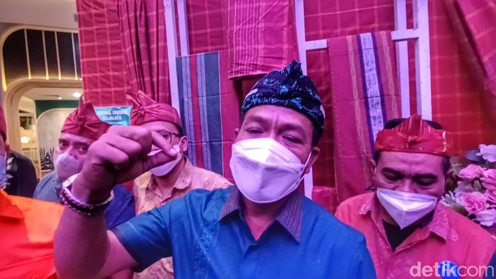 Bupati Bandung Dadang Supriatna