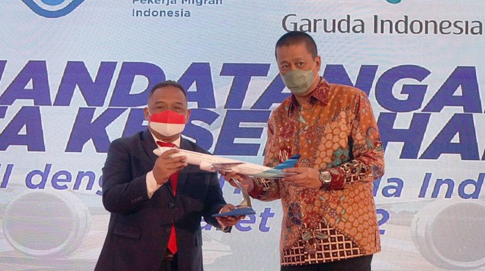 Sinergi strategis kedua instansi tersebut direpresentasikan melalui penandatanganan Nota Kesepahaman Corporate Privilege antara Garuda Indonesia dengan BP2MI yang dilaksanakan pada hari Senin ini (14/3/2022) di Jakarta.