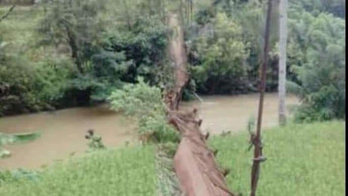 Jembatan gantung di Lebak, Banten, putus (Dok. Istimewa)
