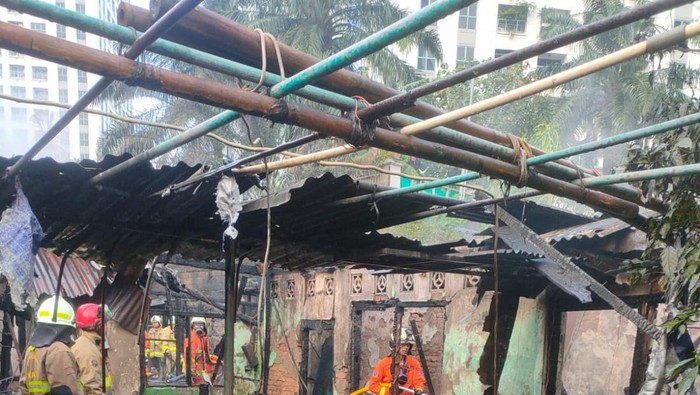 Kebakaran pemukiman warga di Karet Tengsin, Tanah Abang, Jakpus