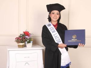 Kisah Anak Sopir Bus Malam Lulus Cum Laude, Pernah Diminta Tinggal Kelas