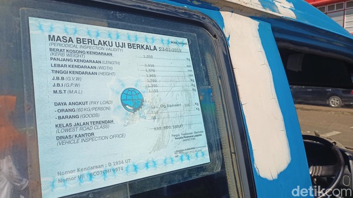 Label stiker uji KIR