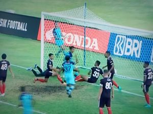 PSM Makassar VS Persela: Laskar Joko Tingkir Ditahan Imbang 2-2