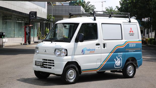 Minicab-MiEV untuk studi 4 perusahaan