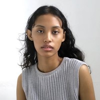 Nafa Salvana Yasmin menjadi model yang mengharumkan nama Indonesia di kancah internasional. Wanita asal Karawang itu berlenggak di runway Milan Fashion Week. Foto: dok. Instagram @nafasalvana