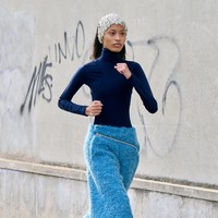 Terungkap bahwa Nafa adalah warga Perumnas, Telukjambe Karawang. Kini, wanita kelahiran Lhokseumawe, Aceh itu tinggal sebuah apartemen di Milan, Italia. Foto: dok. Sunnei