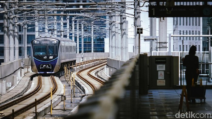 Mau Batalkan Puasa di MRT? Cek Dulu Nih Aturannya