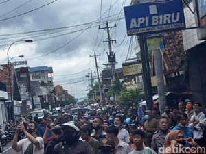 Video Membujuk Pria Bucin di Jogja Turun dari Tower 15 Meter